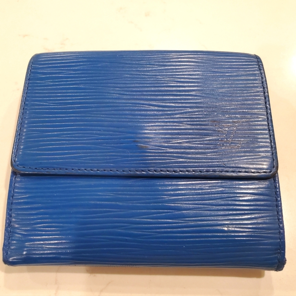 Louis Vuitton Blue Epi Elise Compact Wallet with Box!